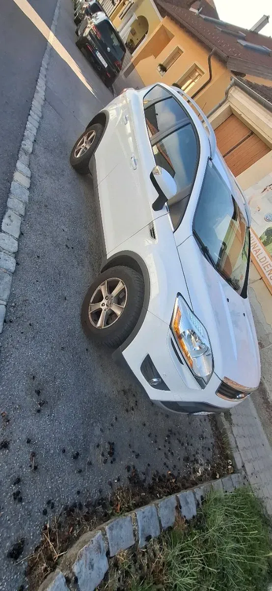 Ford Kuga 2012 photo 3