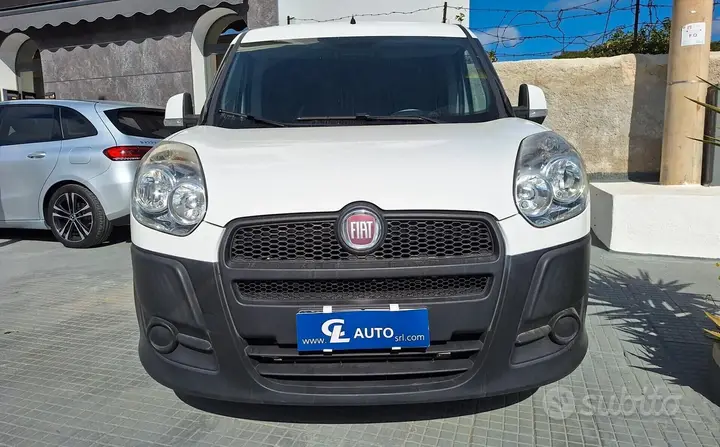 Fiat Doblò 2012 photo 2