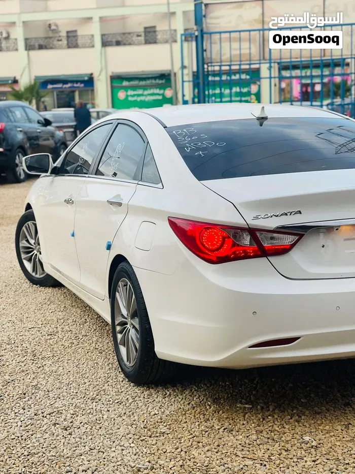 Hyundai Sonata 2012 photo 3