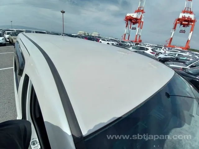 Toyota Alphard 2012 photo 5