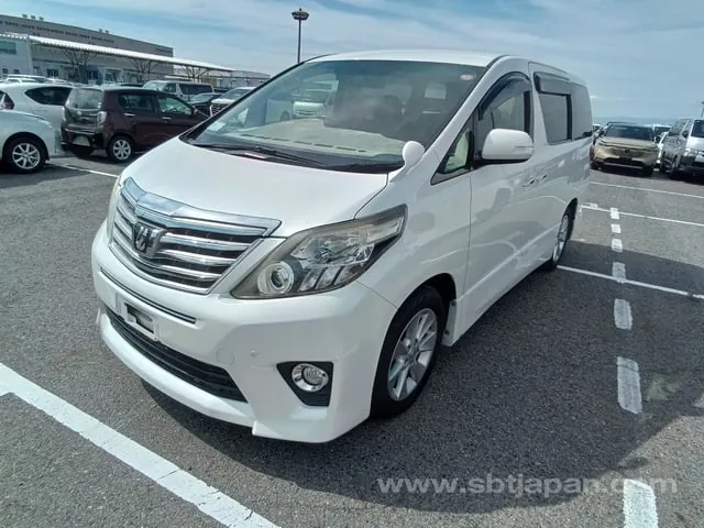 Toyota Alphard 2012 photo 2