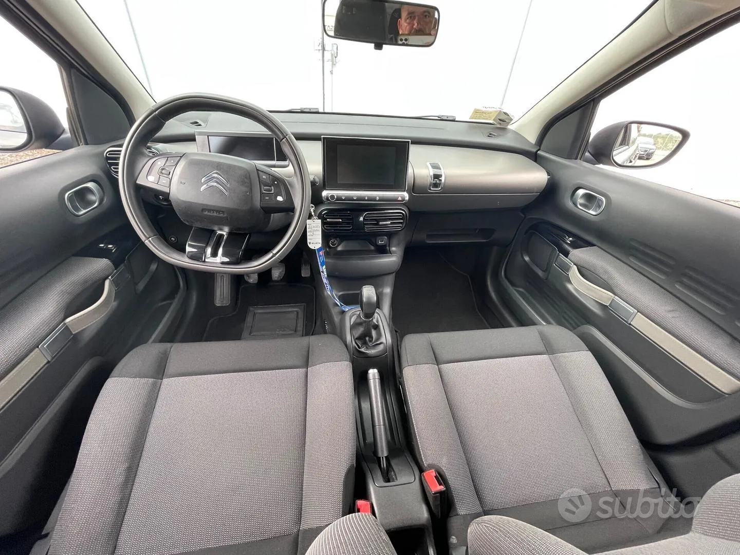 Citroen C4 Cactus 2015 photo 2