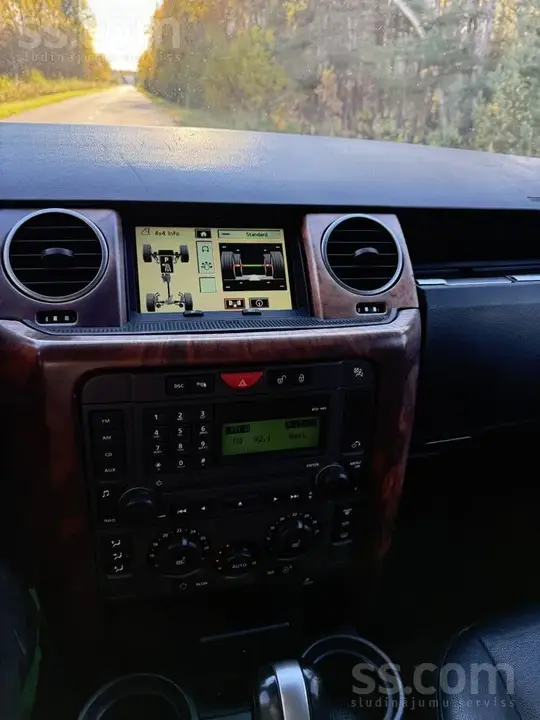 Land Rover Discovery 2006 photo 5