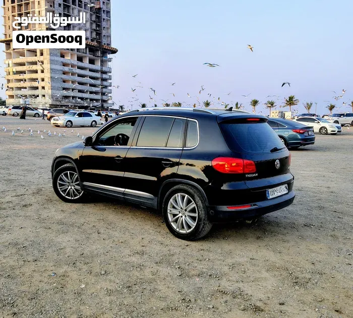 Volkswagen Tiguan 2012 photo 2