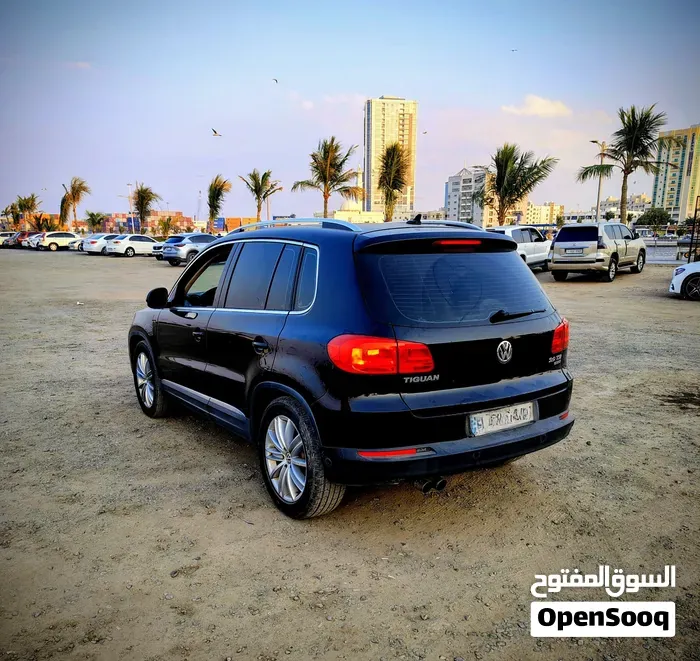 Volkswagen Tiguan 2012 photo 3