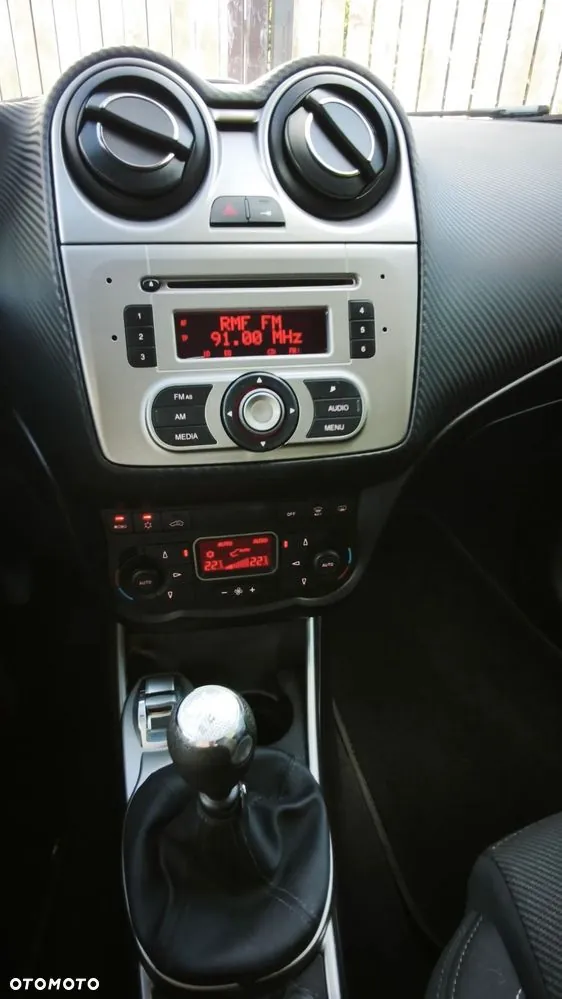 Alfa Romeo Mito 2012 photo 5