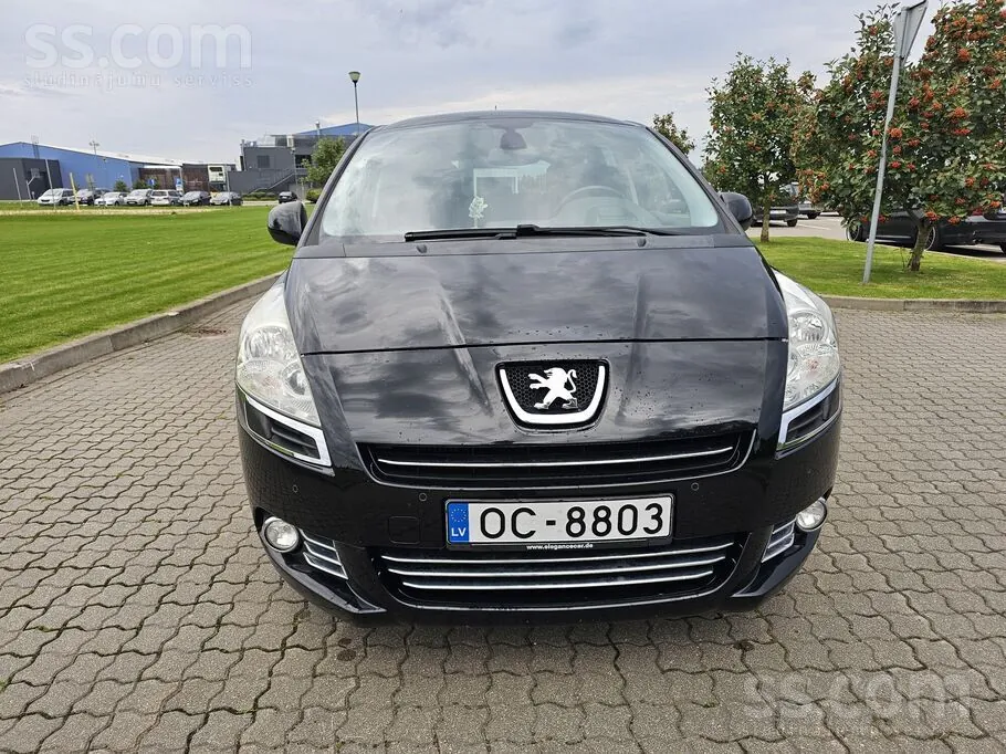 Peugeot 5008 2011 photo 3
