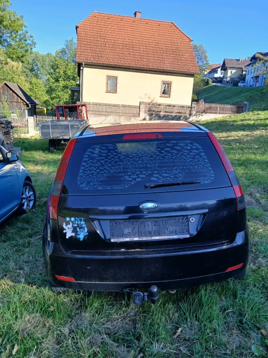 Ford Fiesta 2004 photo 3