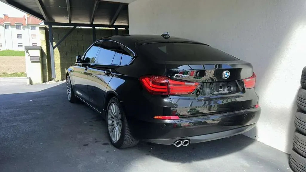 BMW 5 Series Gt 2015 photo 2