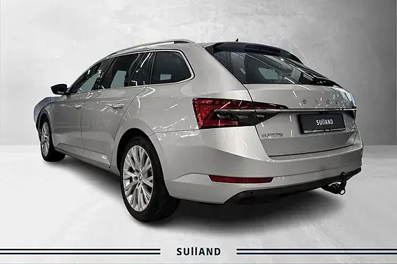 Skoda Superb 2023 photo 3