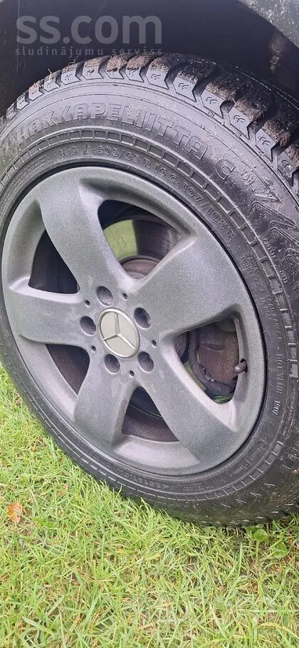 Mercedes-Benz E200 2008 photo 5
