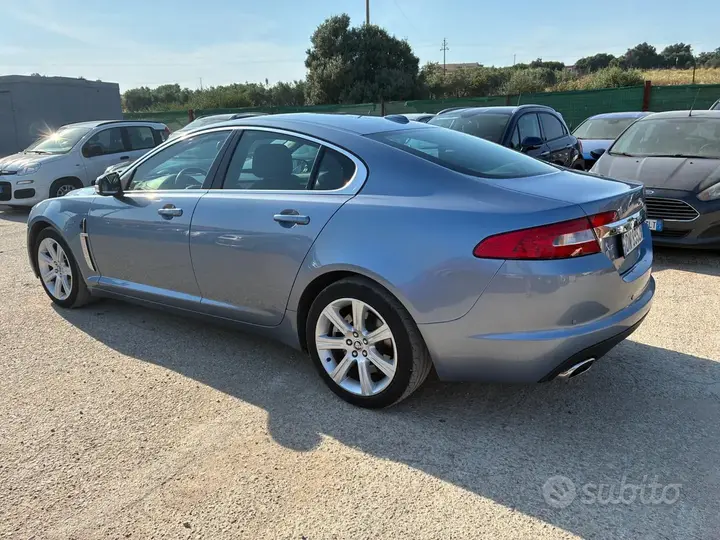 Jaguar Xf 2008 photo 4