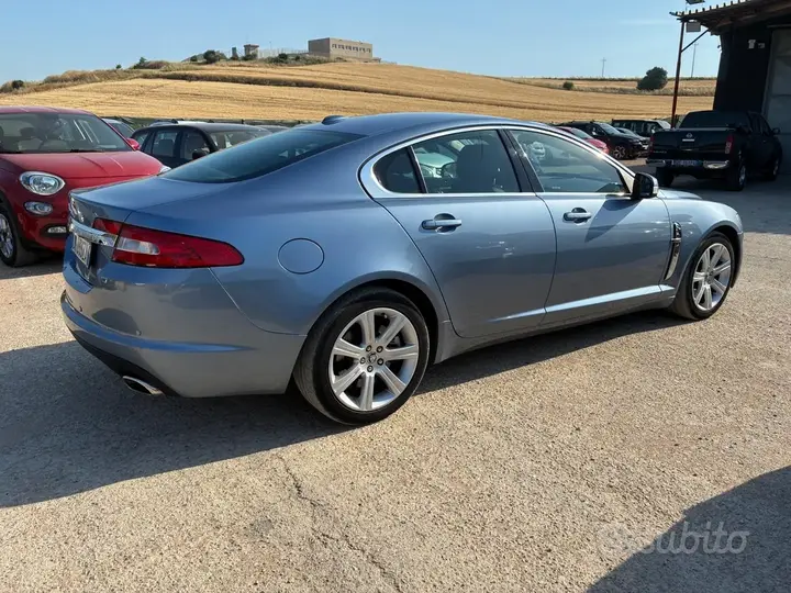Jaguar Xf 2008 photo 3