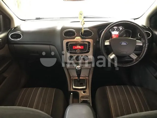 Ford Focus 2011 photo 5