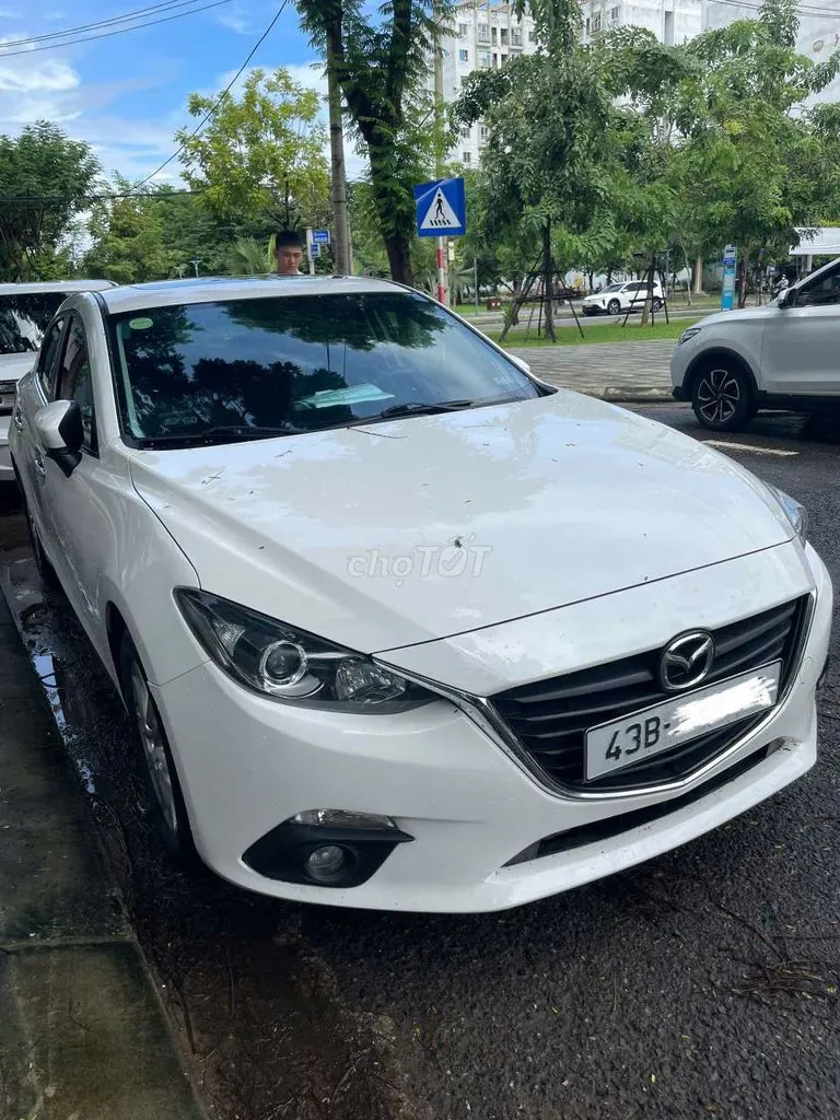 Mazda 3 2017 photo 2
