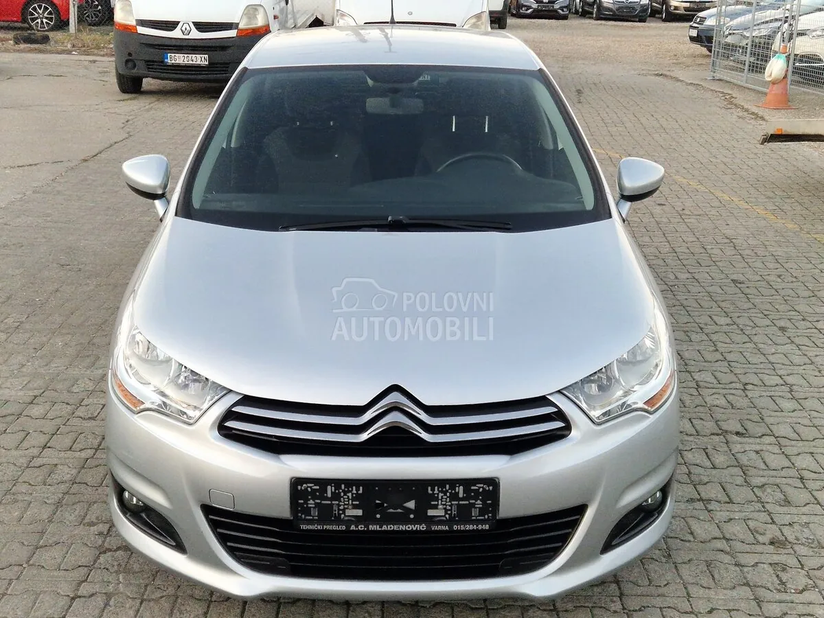 Citroen C4 2014 photo 3