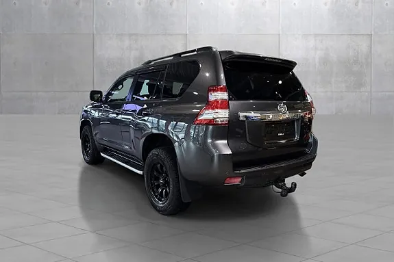 Toyota Land Cruiser 2014 photo 3