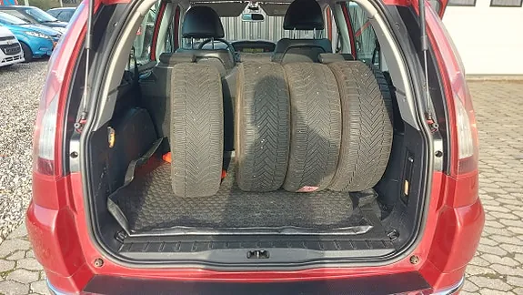 Citroen Grand C4 Picasso 2012 photo 3