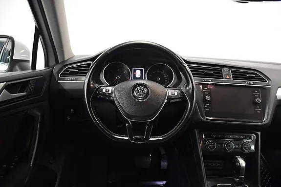 Volkswagen Tiguan 2019 photo 2