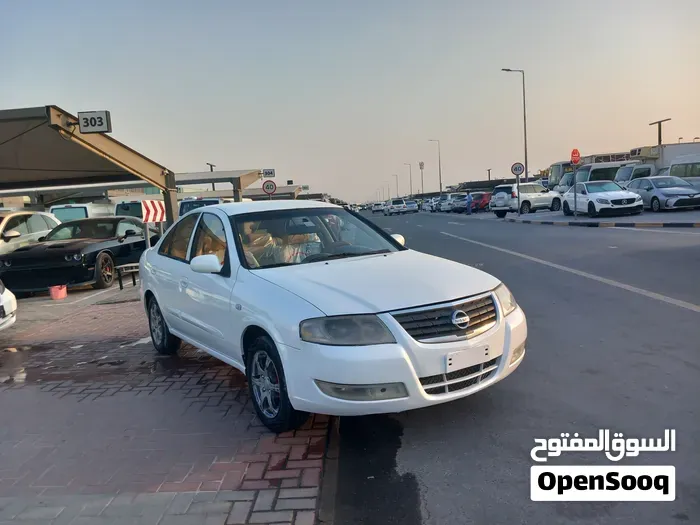 Nissan Sunny 2012 photo 3