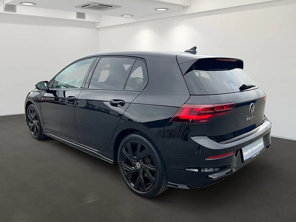 Volkswagen Golf 2024 photo 3
