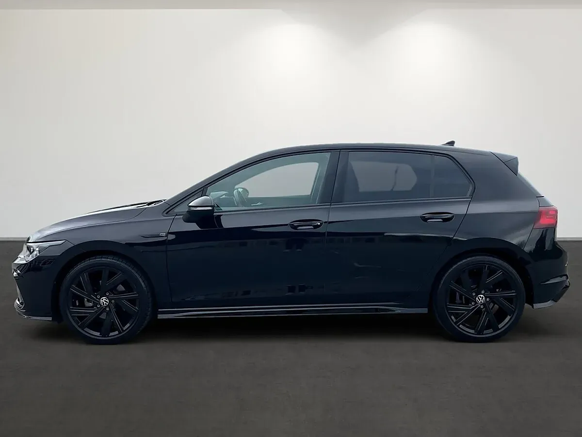 Volkswagen Golf 2024 photo 2
