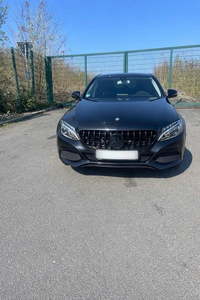 Mercedes-Benz C 220 D