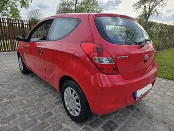 Hyundai I20 2010 photo 3