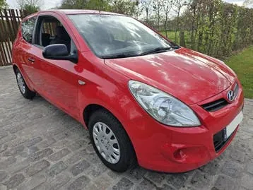 Hyundai I20 2010 photo 2