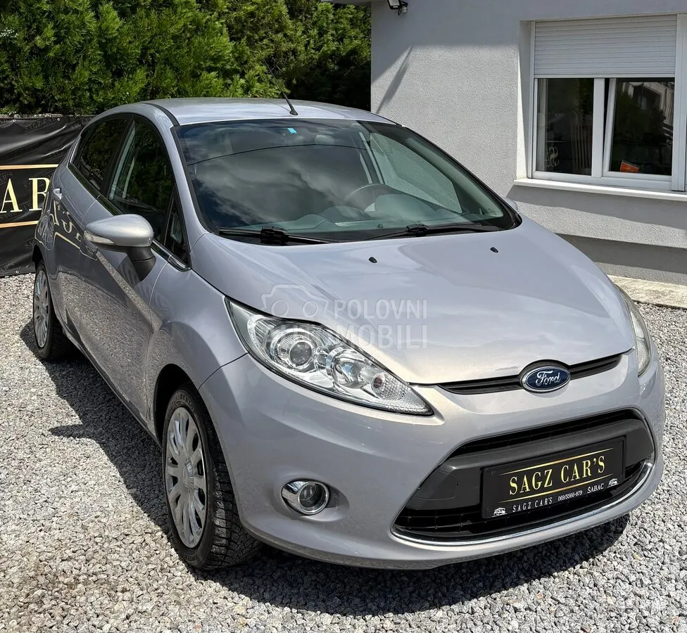 Ford Fiesta 2011 photo 4