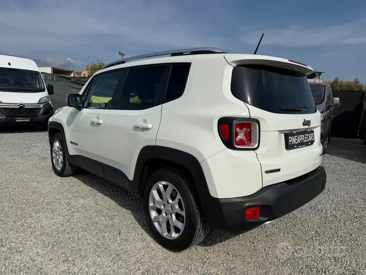 Jeep Renegade 2015 photo 5