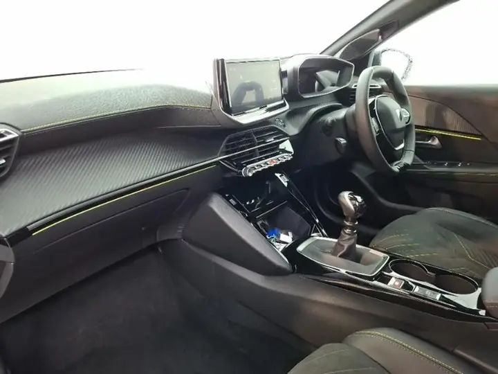Peugeot 208 2026 photo 5