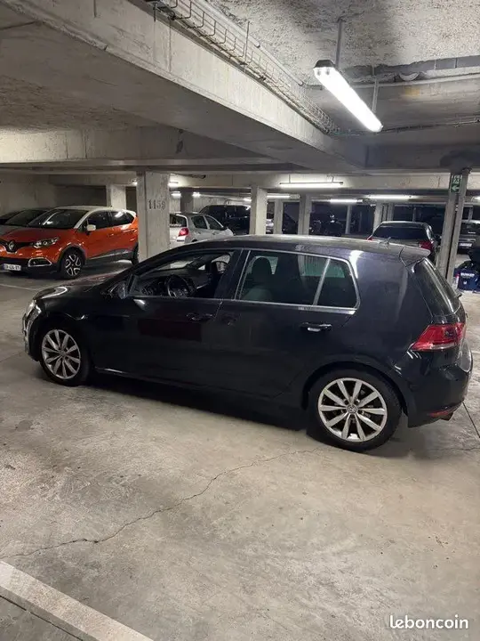 Volkswagen Golf 2013 photo 3