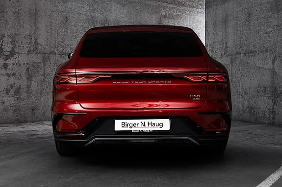 BYD Han 2023 photo 5