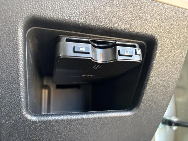 Daihatsu Move Canbus 2017 photo 5