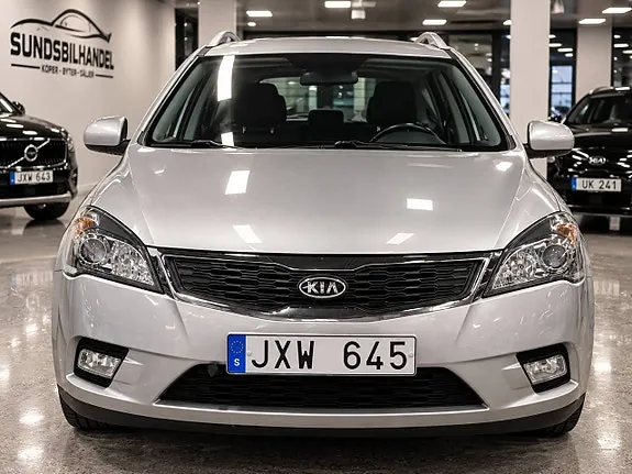 Kia Ceed 2010 photo 2