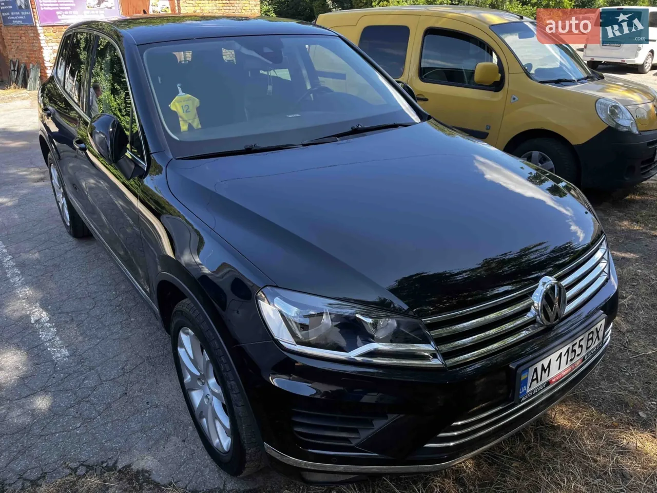 Volkswagen Touareg 2015 photo 2