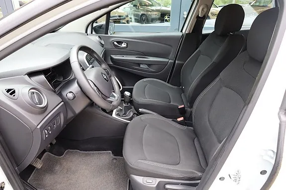 Renault Captur 2019 photo 2