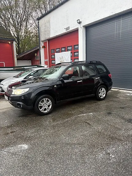 Subaru Forester 2010 photo 4