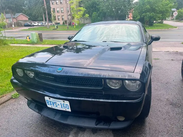 Dodge Challenger