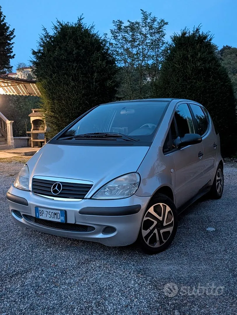 Mercedes-Benz A