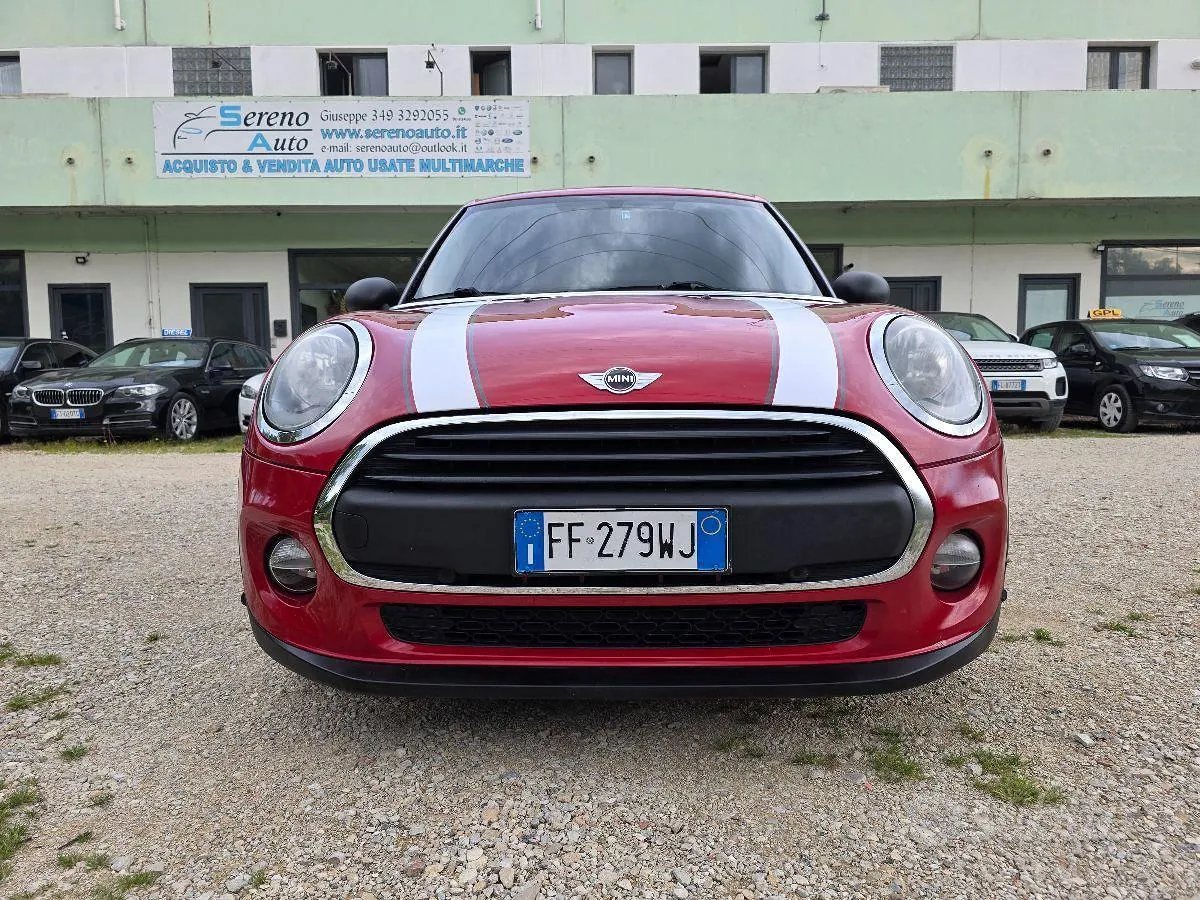 Mini Cooper D 2017 photo 2
