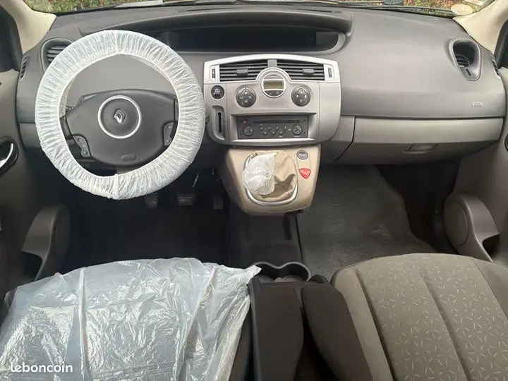 Renault Grand Scenic 2007 photo 3