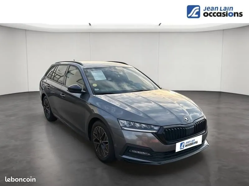 Skoda Octavia 2023 photo 3