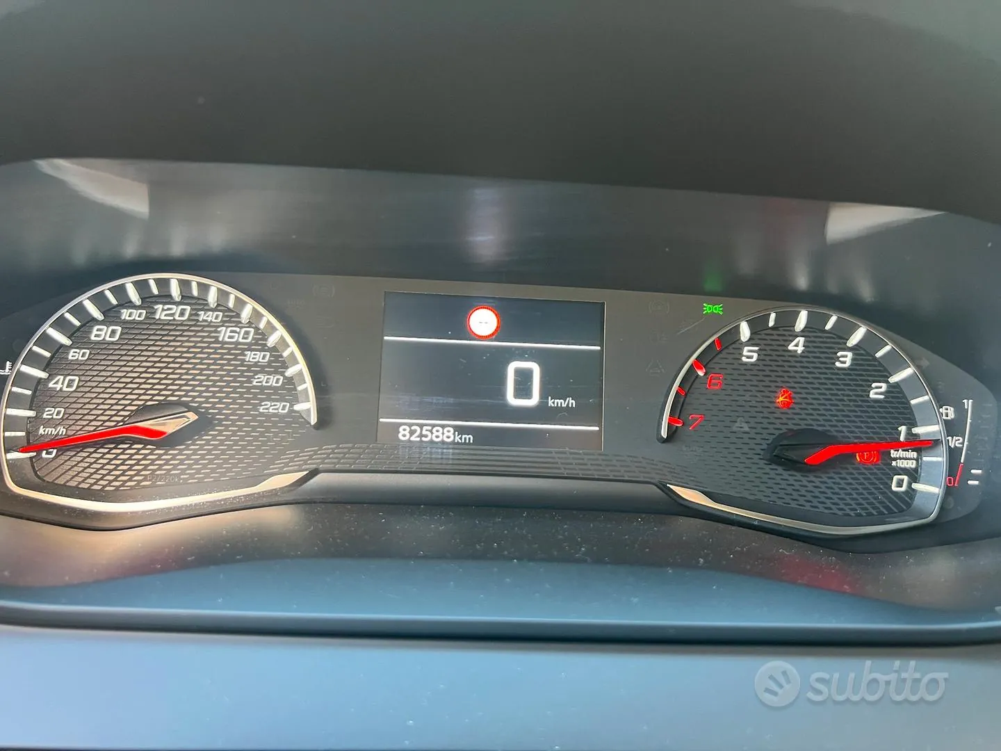 Peugeot 208 2020 photo 5