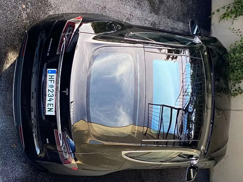 Tesla Model S 2015 photo 3