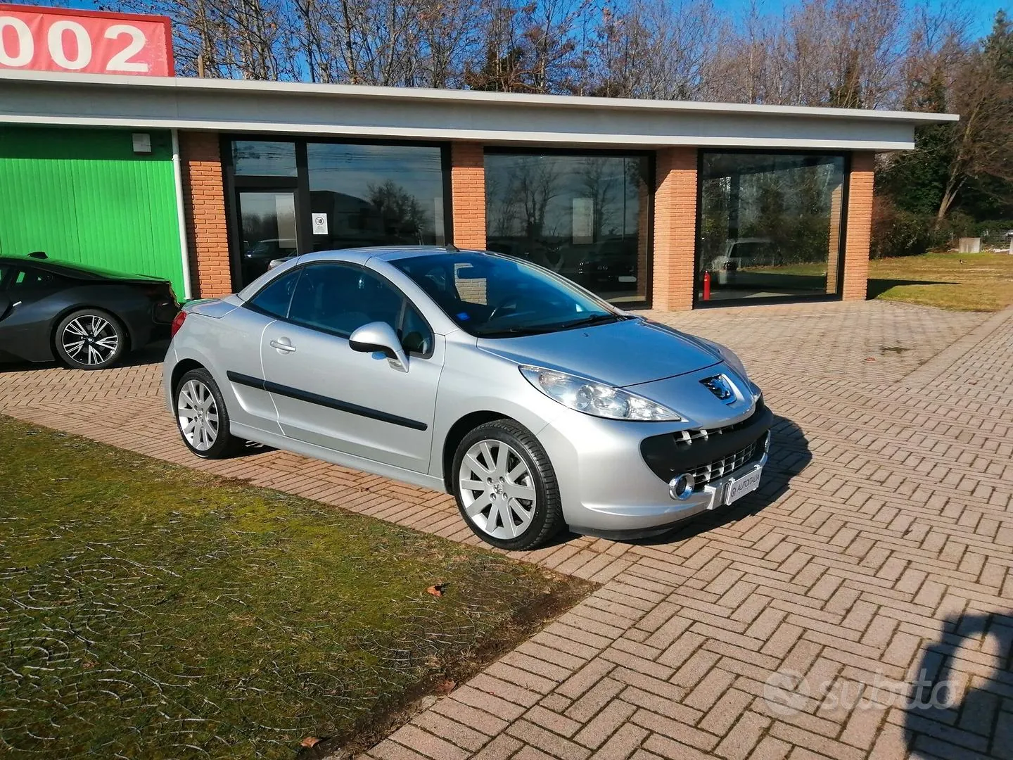 Peugeot 207 2008 photo 2