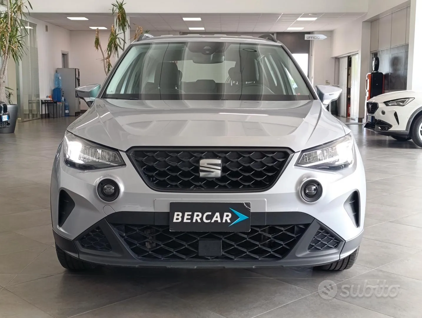 Seat Arona 2023 photo 2