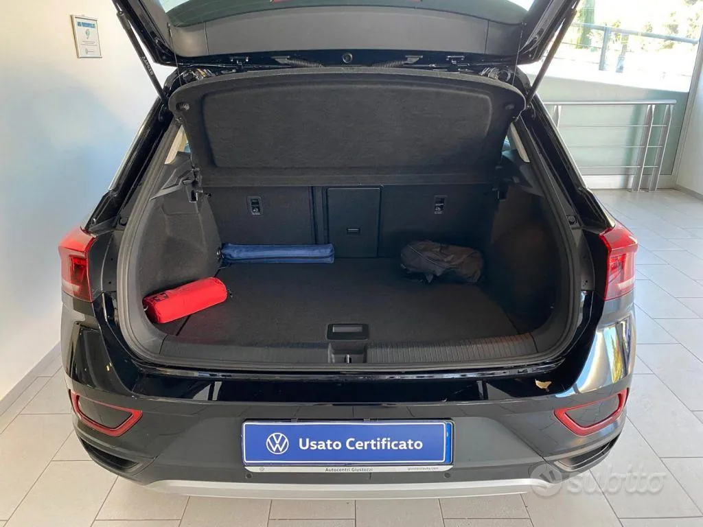 Volkswagen T-Roc 2023 photo 5