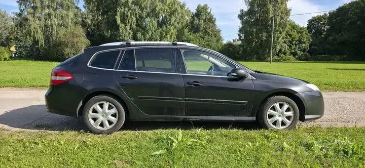 Renault Laguna 2008 photo 4